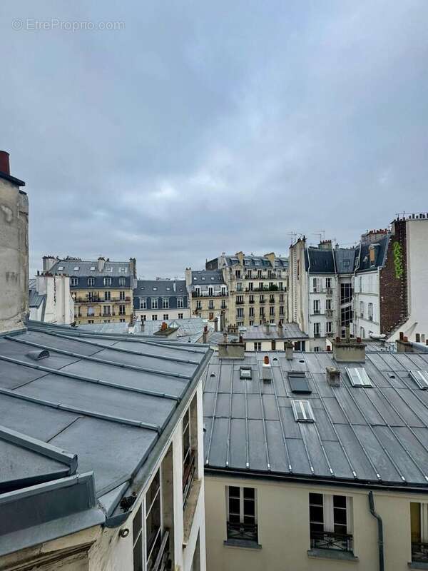 Appartement à PARIS-3E