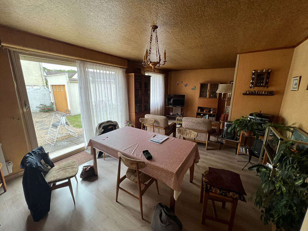 Maison à MITRY-MORY