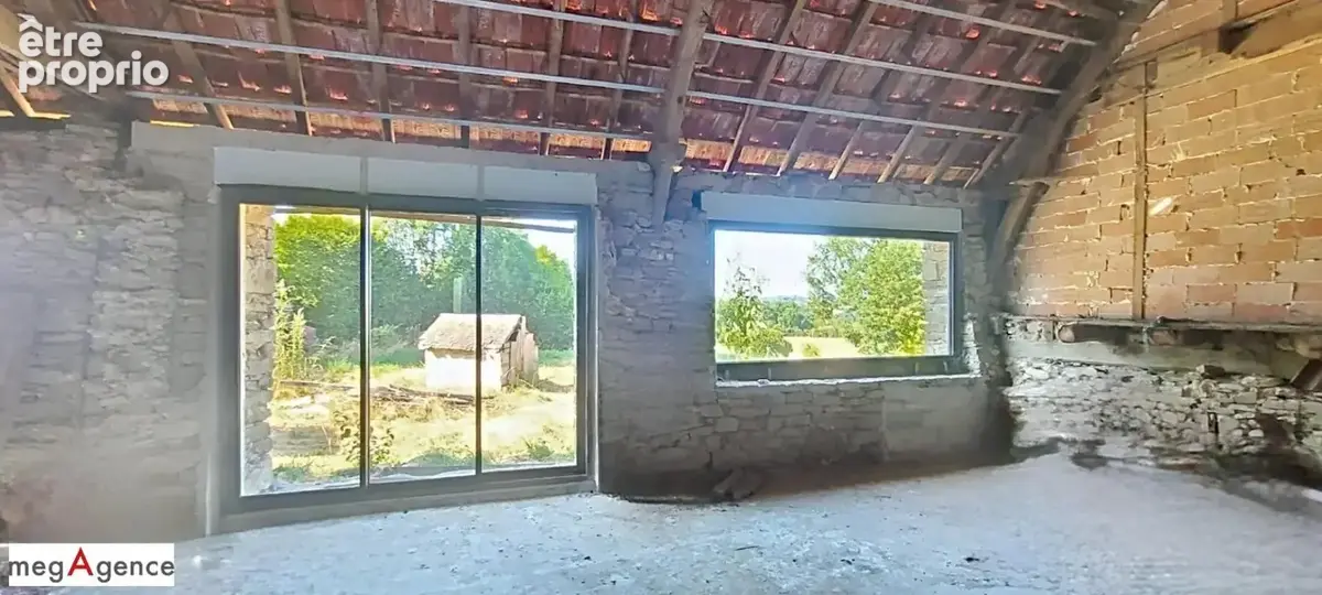 Maison en pierre à rénover avec sa grange à aménager - photo 12