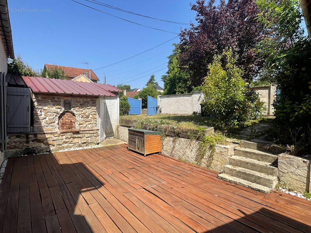 Maison à EPERNON