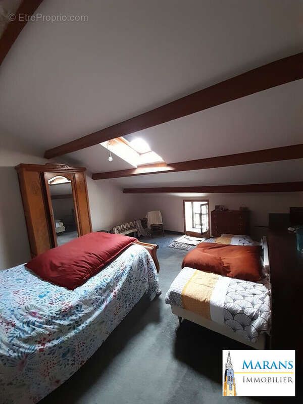 Maison à LE GUE-DE-VELLUIRE
