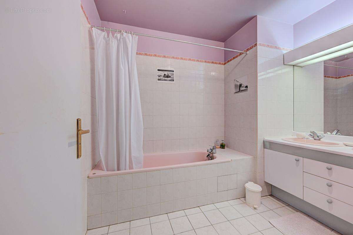 Appartement à VILLEMOMBLE