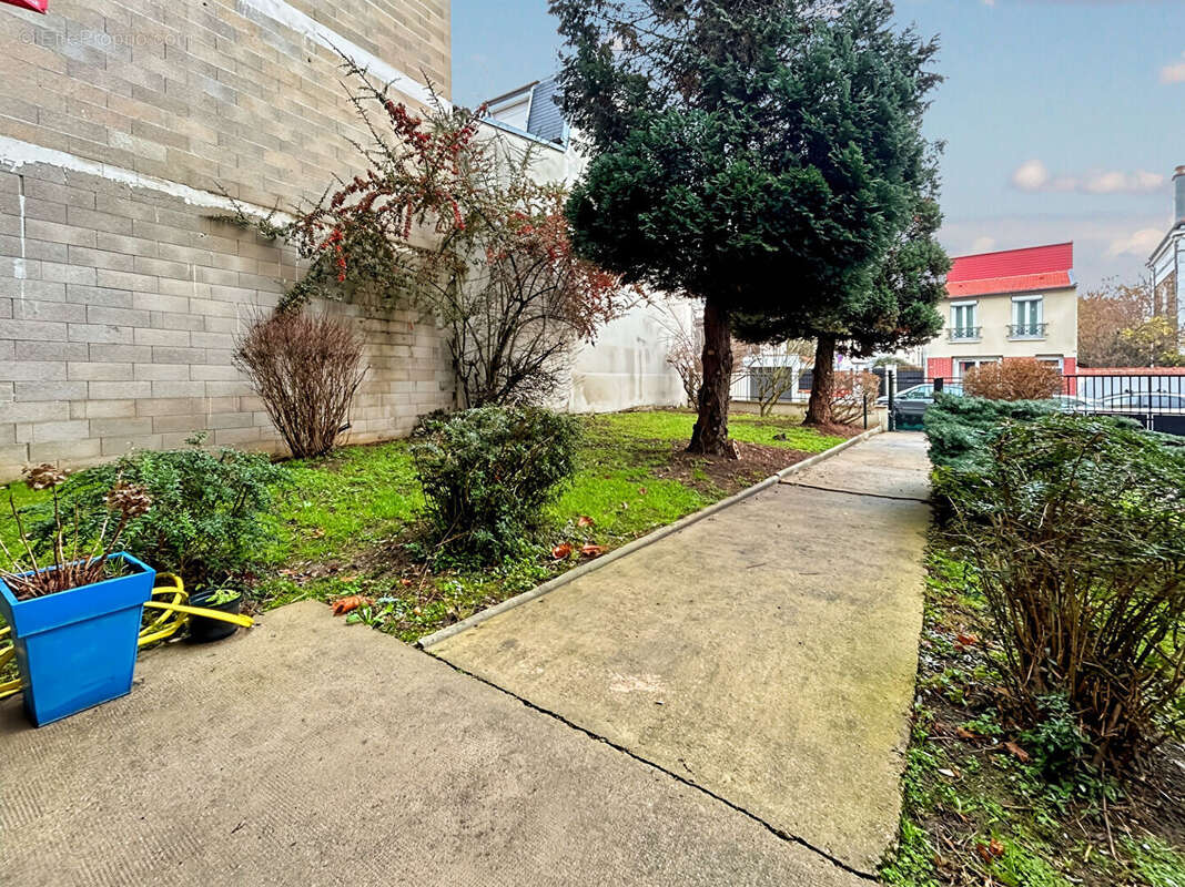 Appartement à ROSNY-SOUS-BOIS