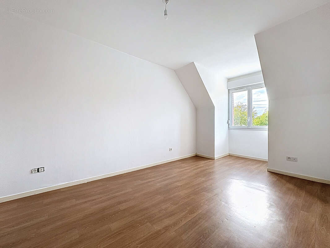 Maison à ERQUINGHEM-LYS