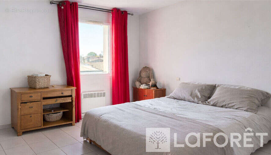 Appartement à SAINTES