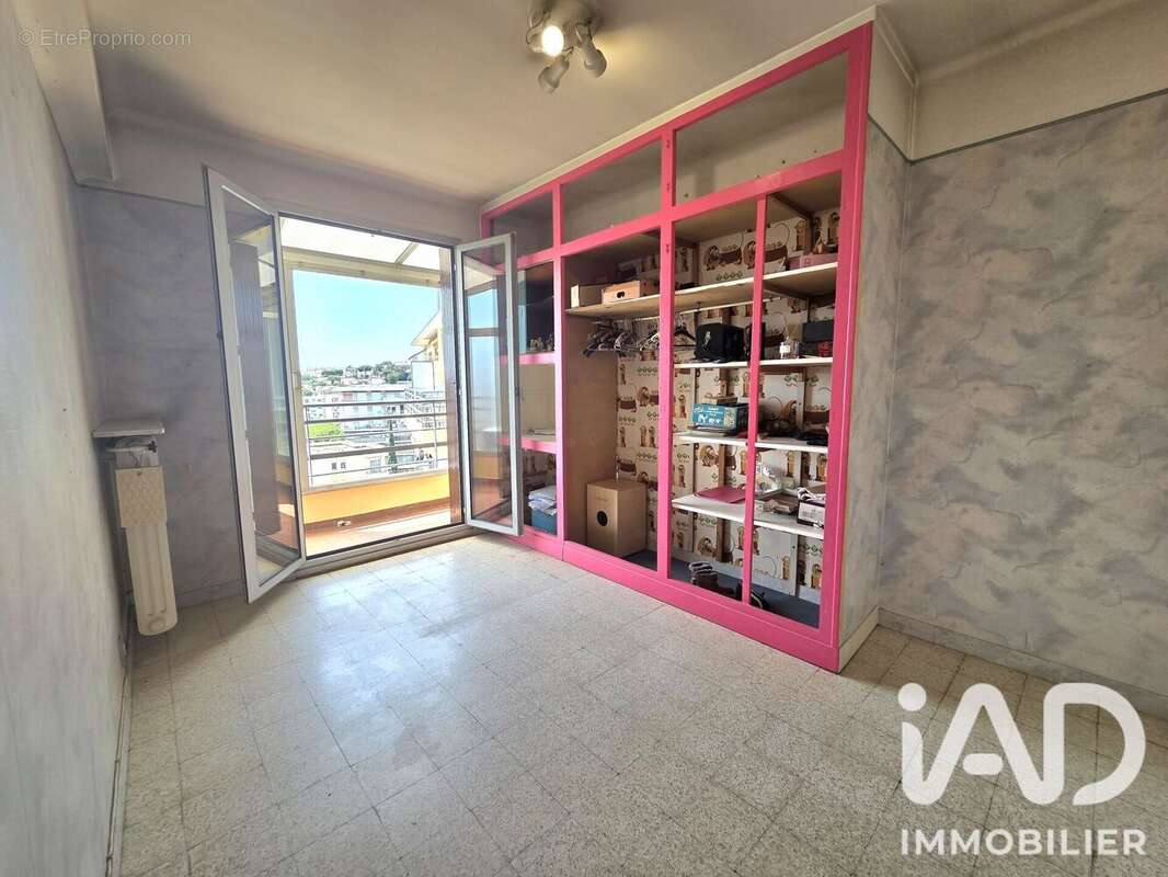 Appartement 56 m² à Antibes  - photo 6