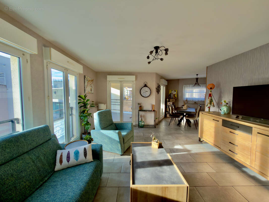 Appartement à MEYTHET