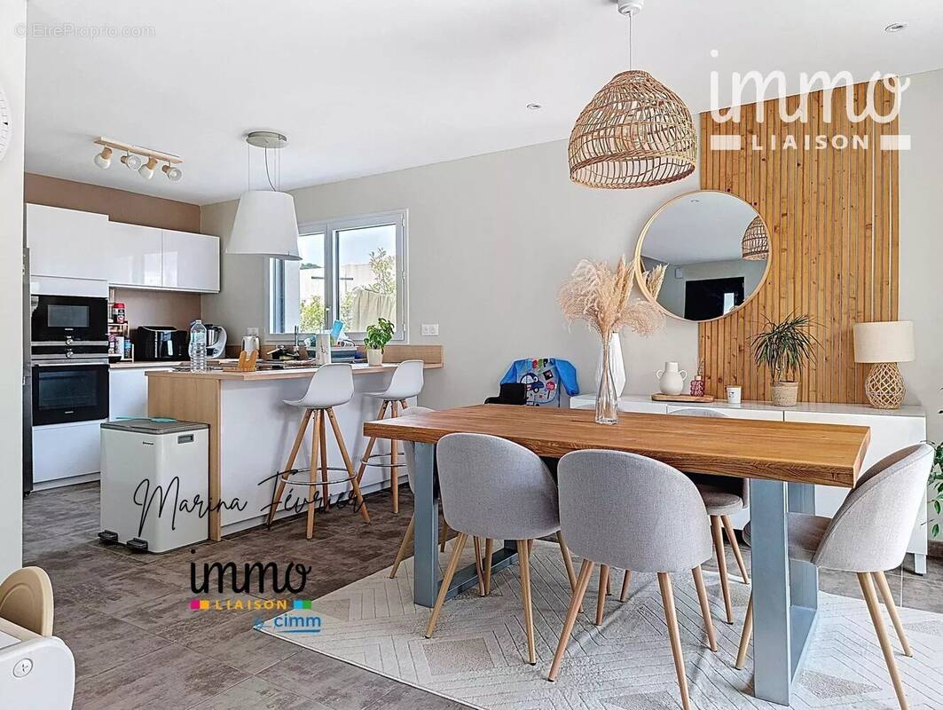 Maison à LA CHAPELLE-BOUEXIC