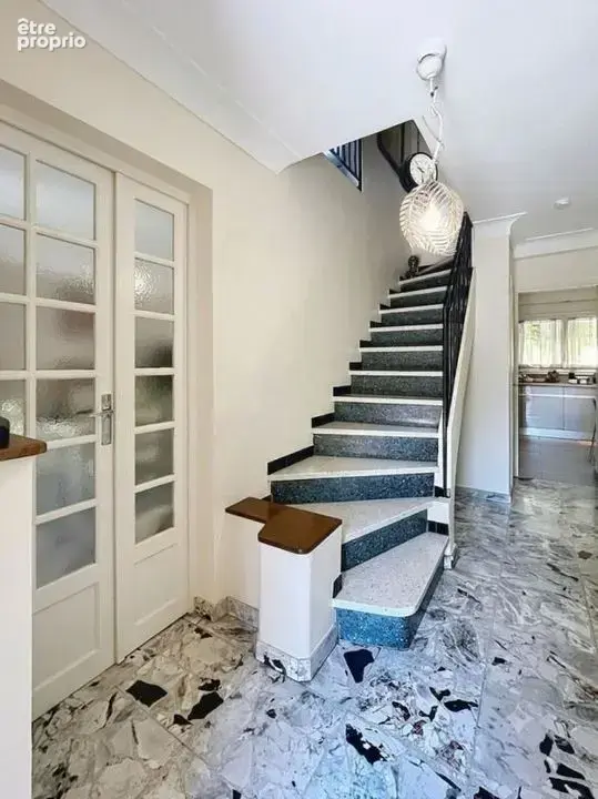 Maison 5 pièces 105 m² à vendre à Avignon (84000) - photo 6