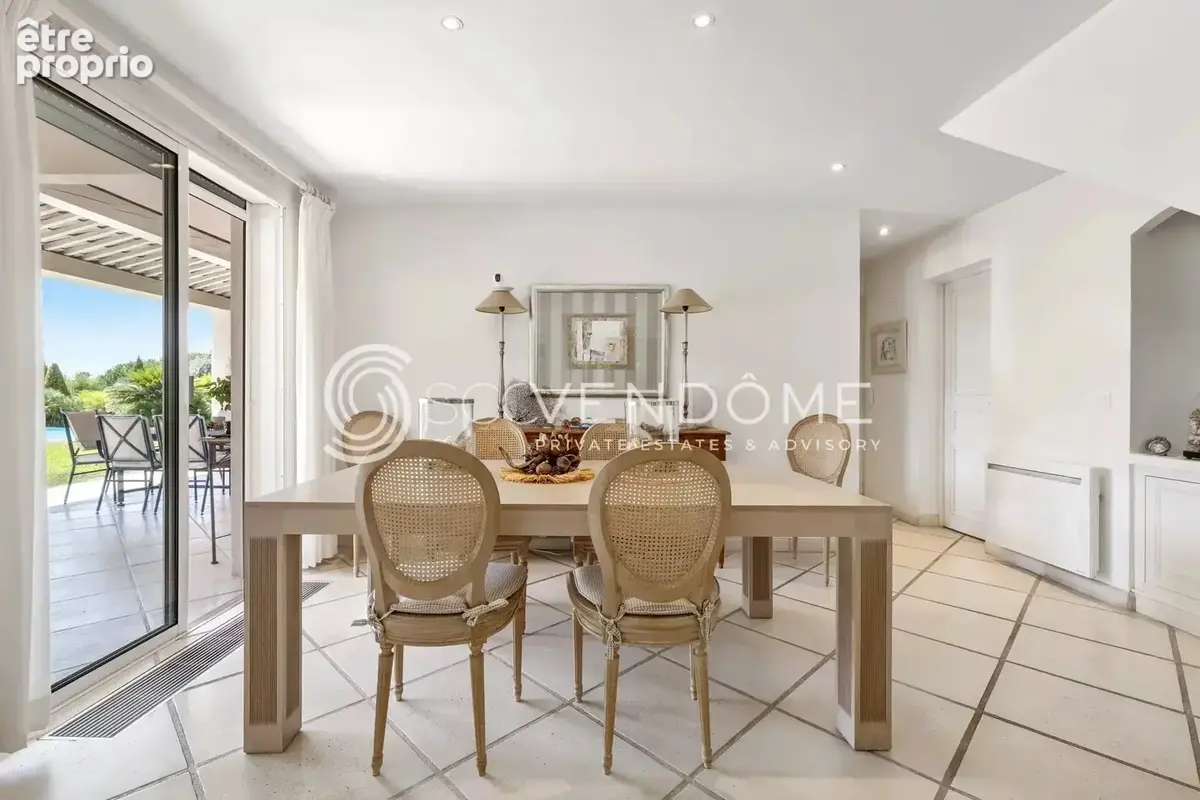 Cannes californie  villa provencale et annexes terrain plat a vendre - photo 6