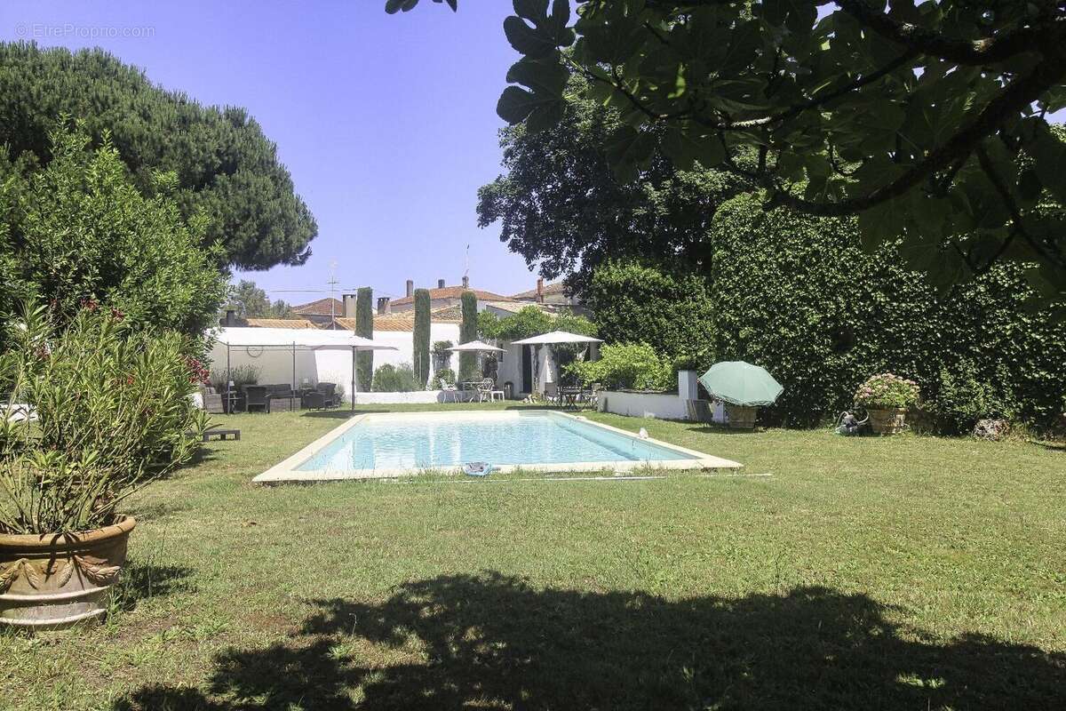 Maison à ETAULES