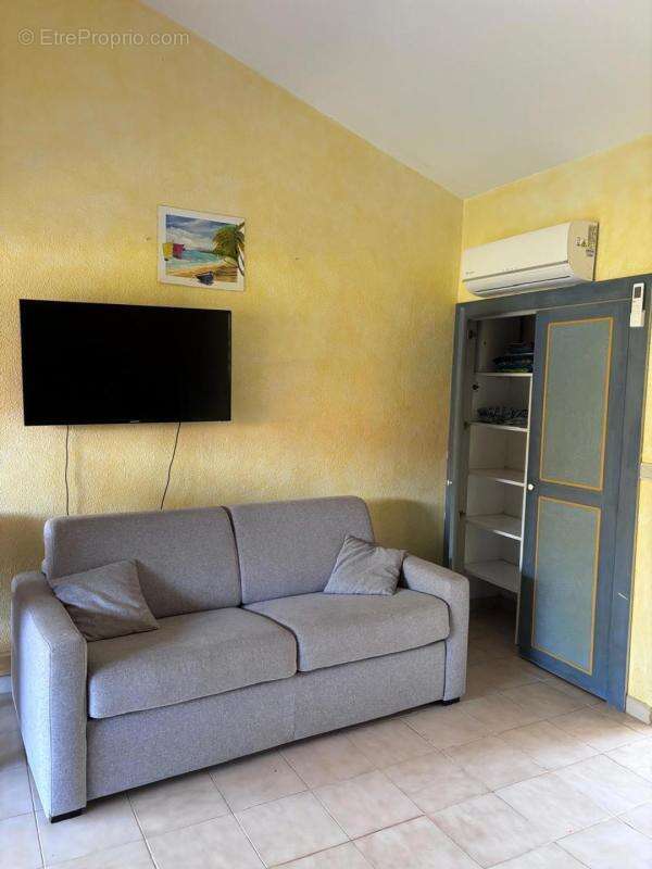 A VENDRE : Studio 20m² à Sainte-Anne (97227) - photo 2