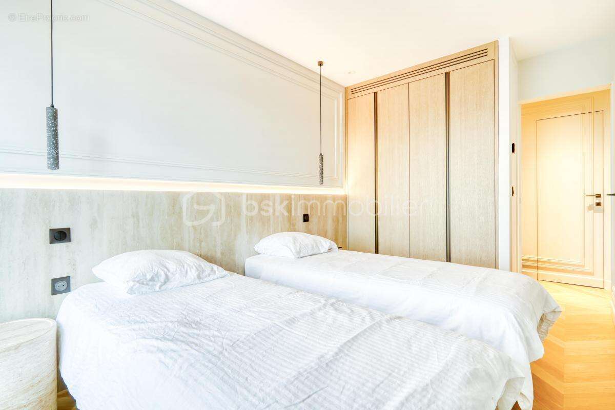 Pantin – 3 pièces – 62 m² – Dernier étage – Parking - Meublé - photo 5