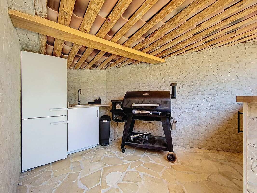 Maison à LA GAUDE