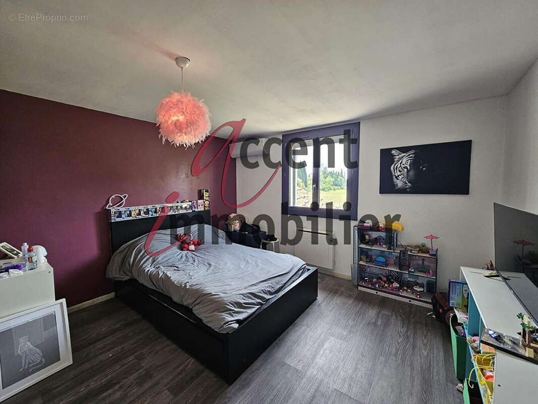 Maison à CAUMONT-SUR-DURANCE