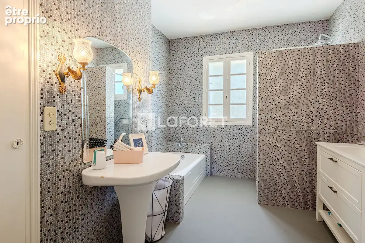 Maison 123 m2 - Charme et authenticité - photo 8