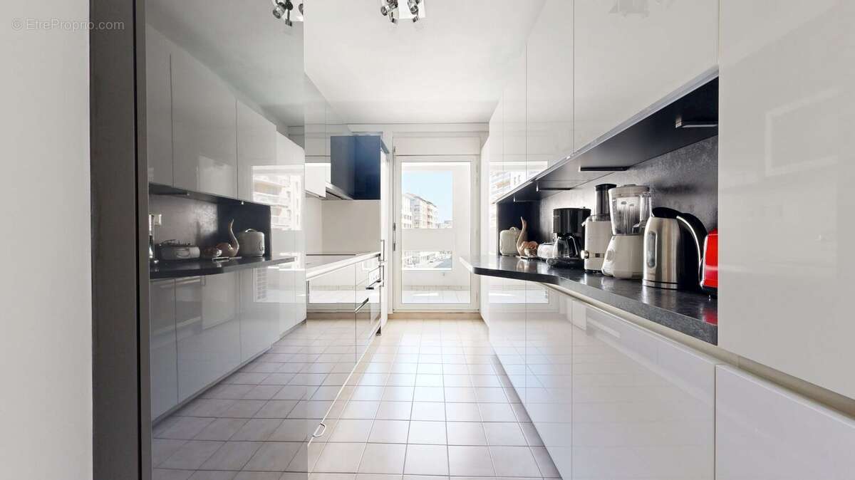Appartement à LYON-7E