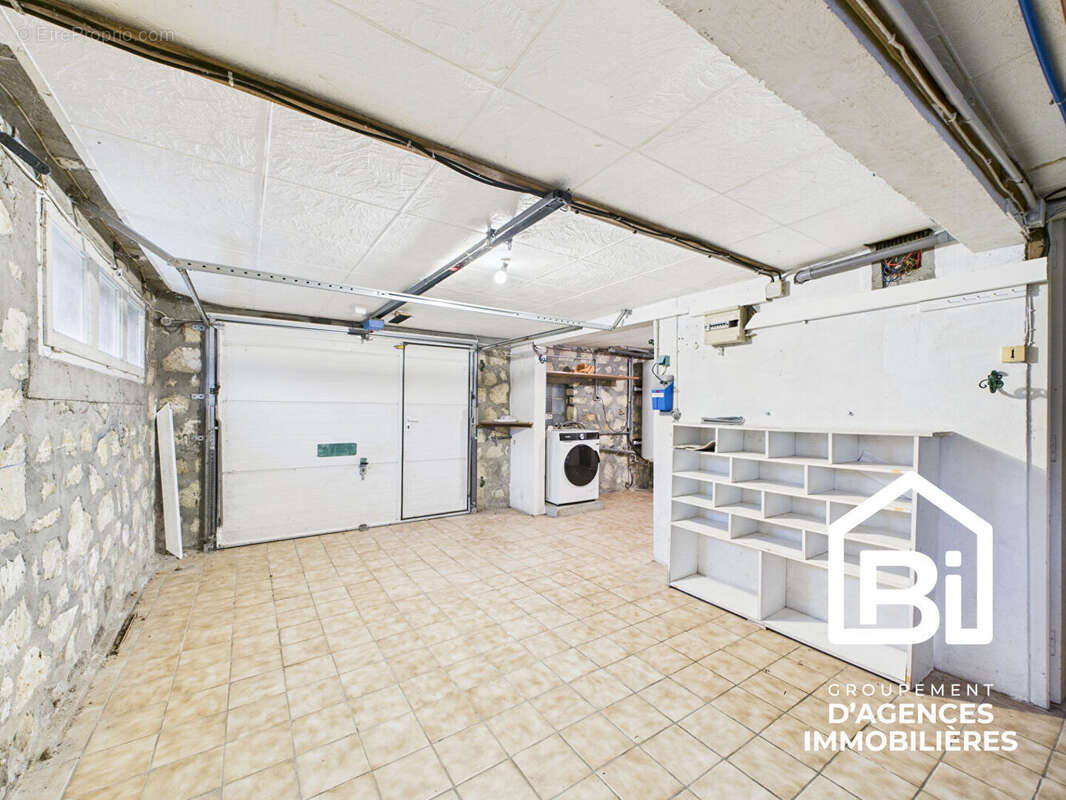 Maison à BRETTEVILLE-SUR-ODON