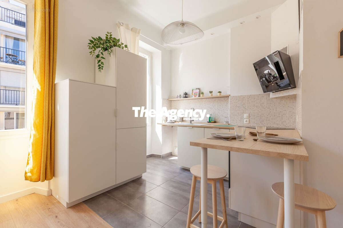 Appartement à MARSEILLE-7E