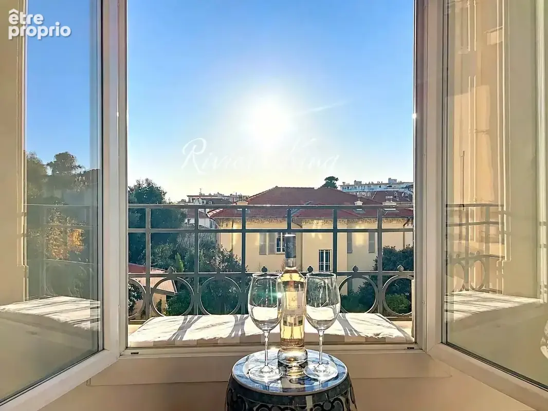 Appartement bourgeois T4 – Parc Louisa - Nice (06) - photo 12