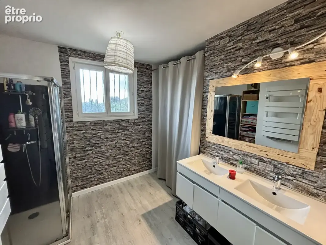Ensemble Immobilier Unique à Saint-Jory   2 Appartements avec Entrées Indépendantes, Garages et Terrain Constr - photo 11