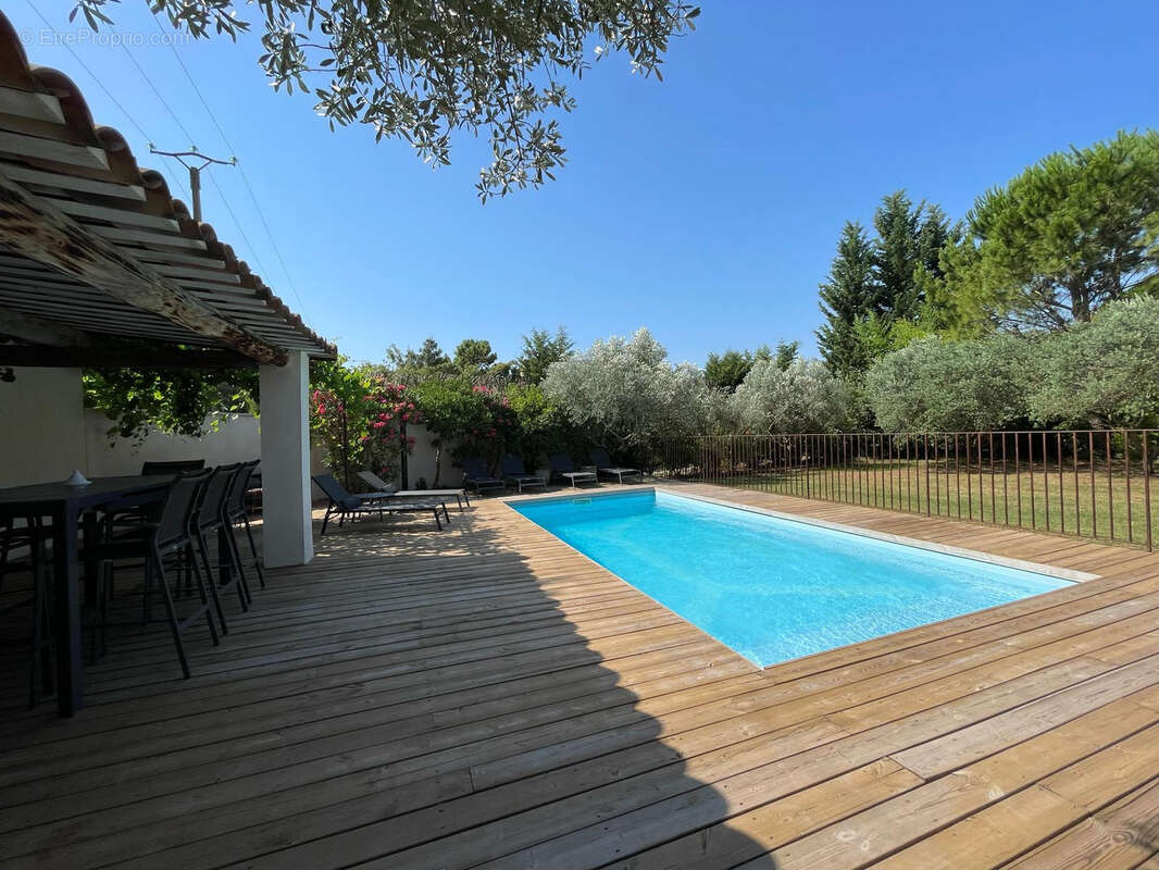 Maison à PIOLENC