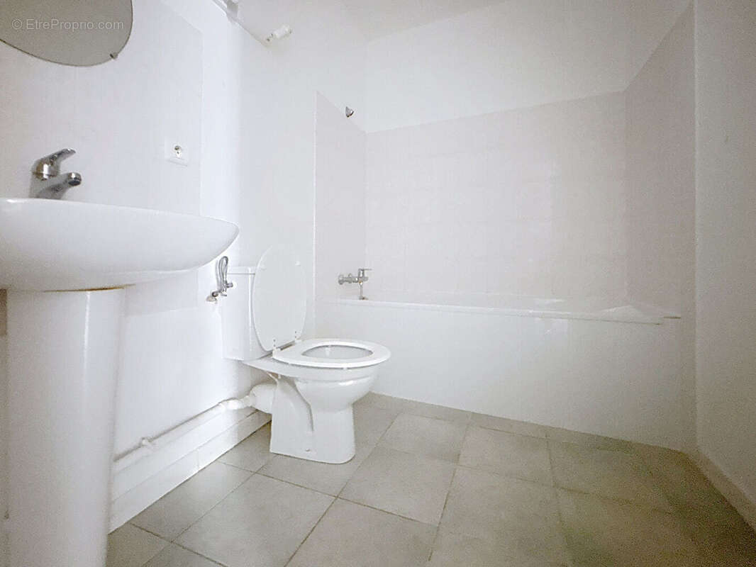 Appartement à PERTUIS