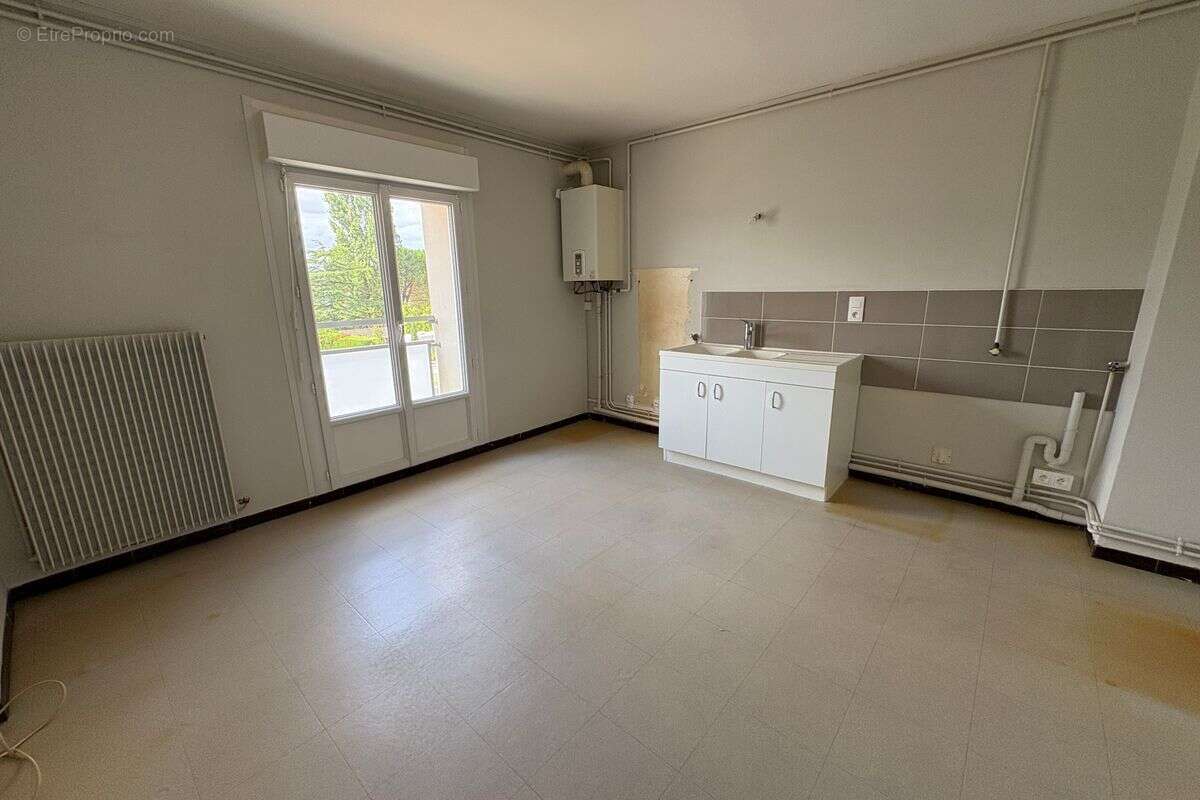 Avoine - appartement T3 - photo 4