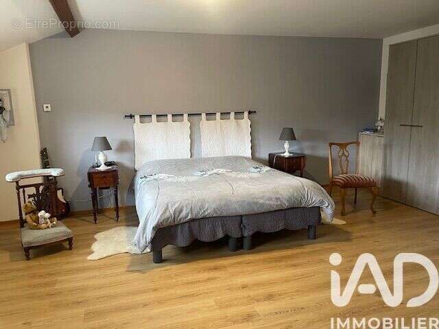 Maison 150 m² à Beze  - photo 5
