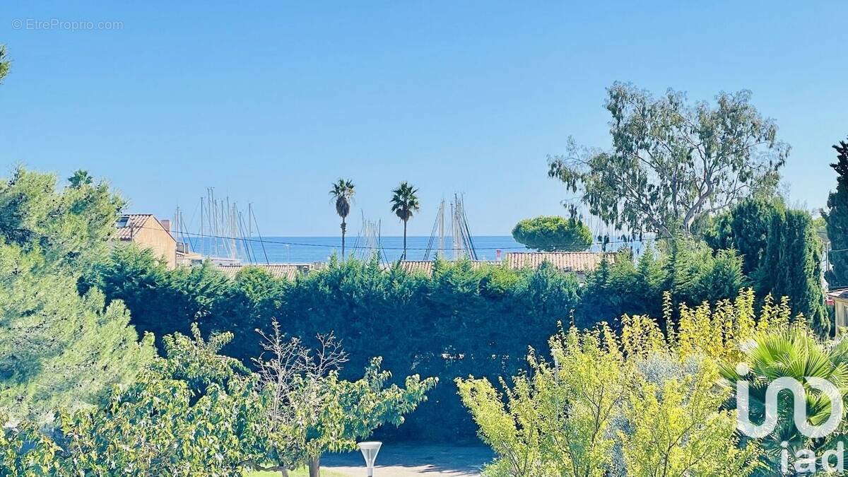 Photo 1 - Appartement à LA LONDE-LES-MAURES