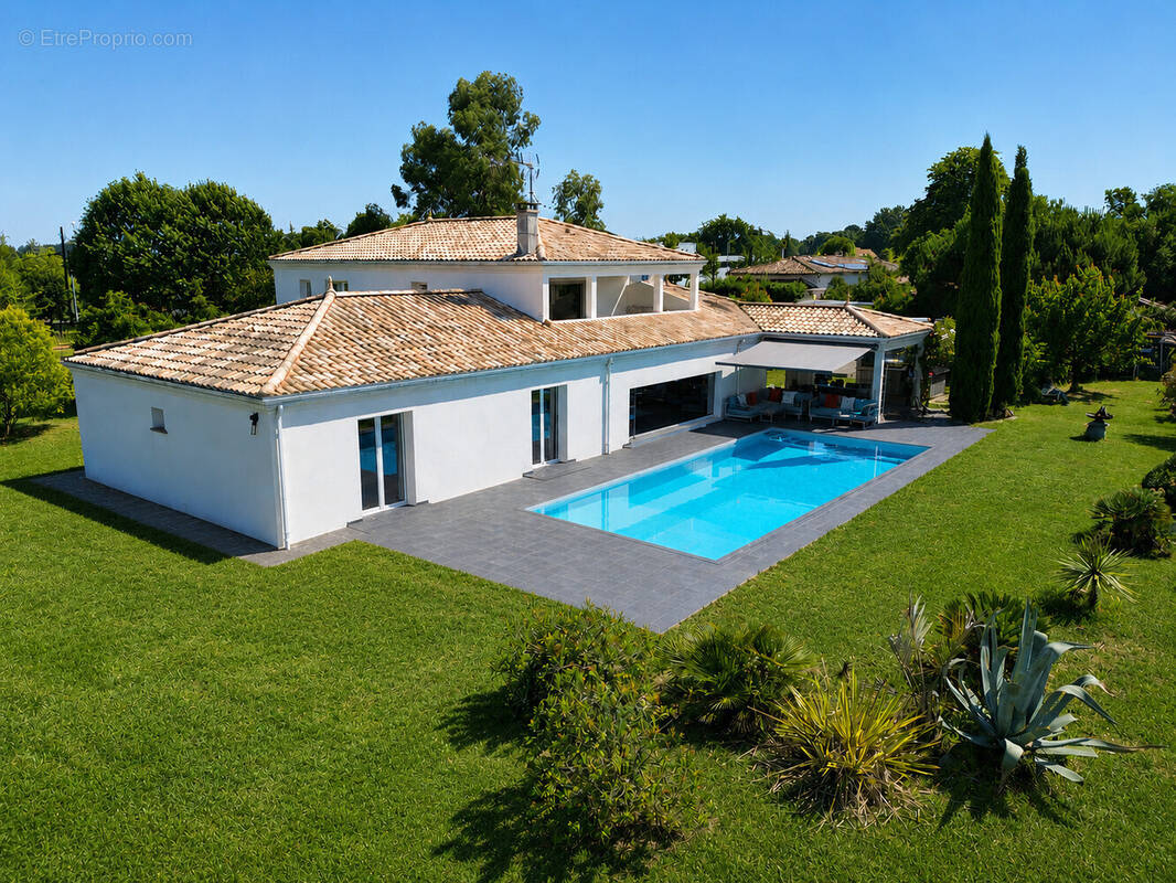 Maison à CARIGNAN-DE-BORDEAUX