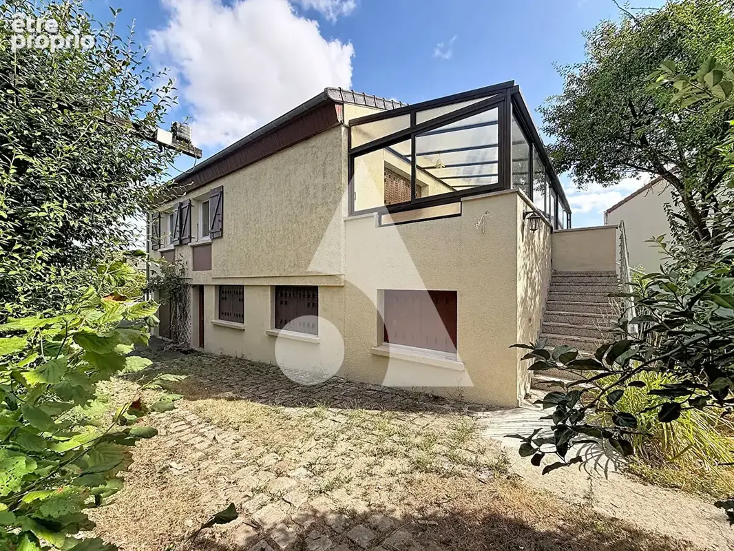 Photo Maison à Saint-Soupplets au prix de 275 000€