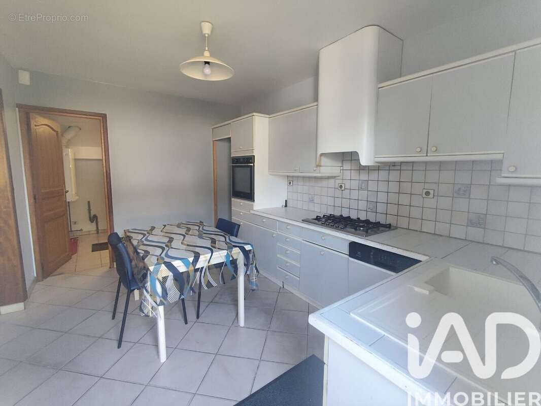 Photo 2 - Maison à LA ROCHETTE