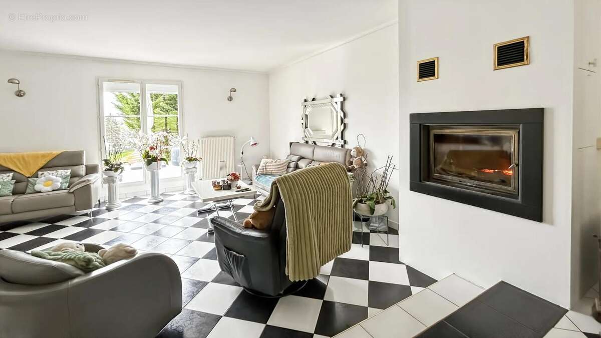 Maison à SOIGNOLLES-EN-BRIE