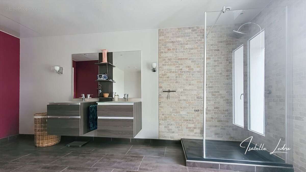 Maison 235 m² à Erbray  - photo 20