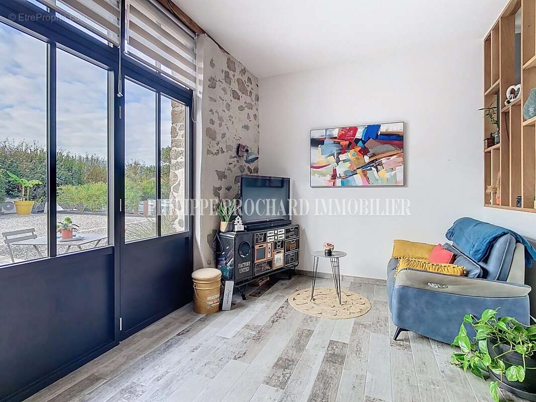 Maison à LE POIRE-SUR-VIE