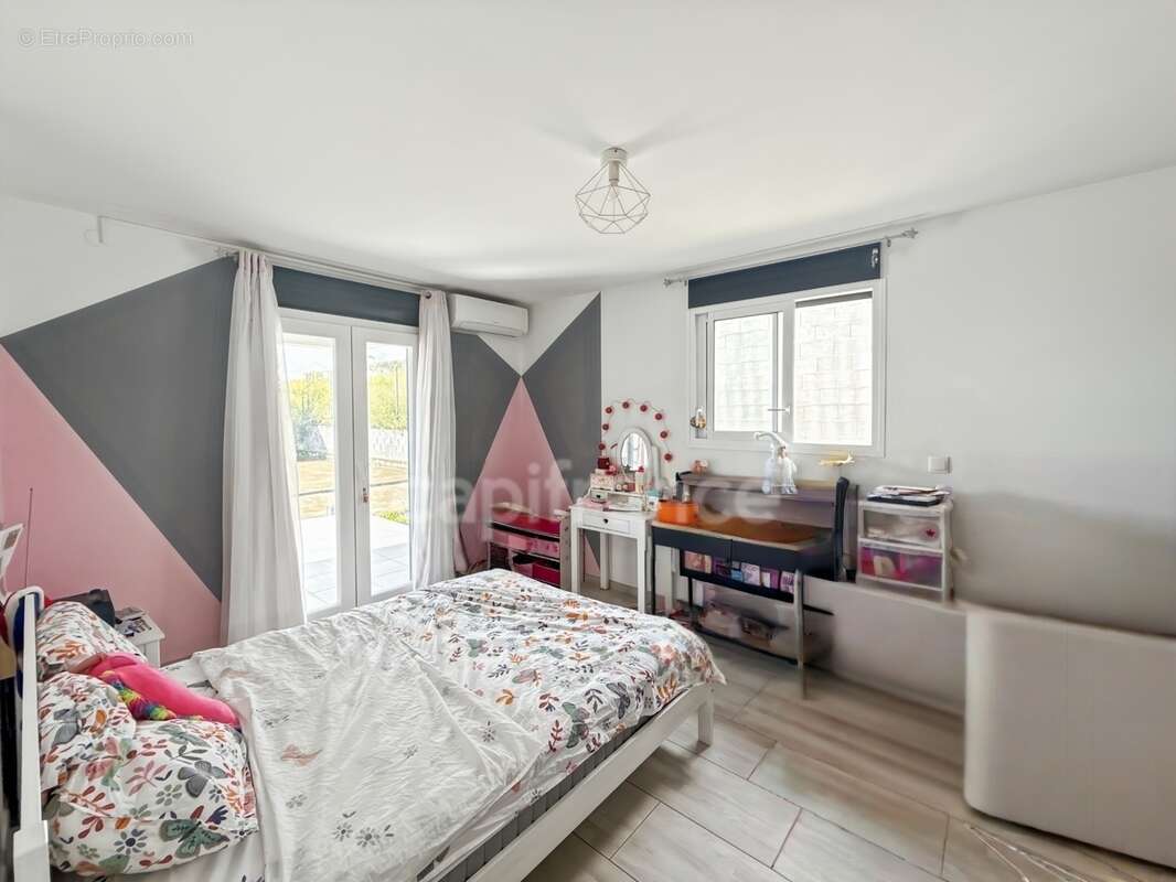 Une maison contemporaine avec vue mer, volumes généreux et cadre de vie privilégié à Sainte-Marie - photo 5