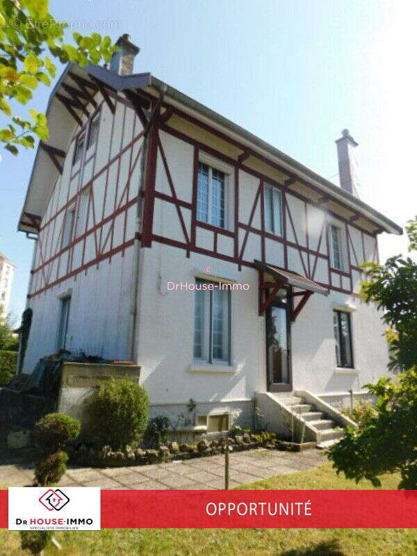 Maison à VITTEL