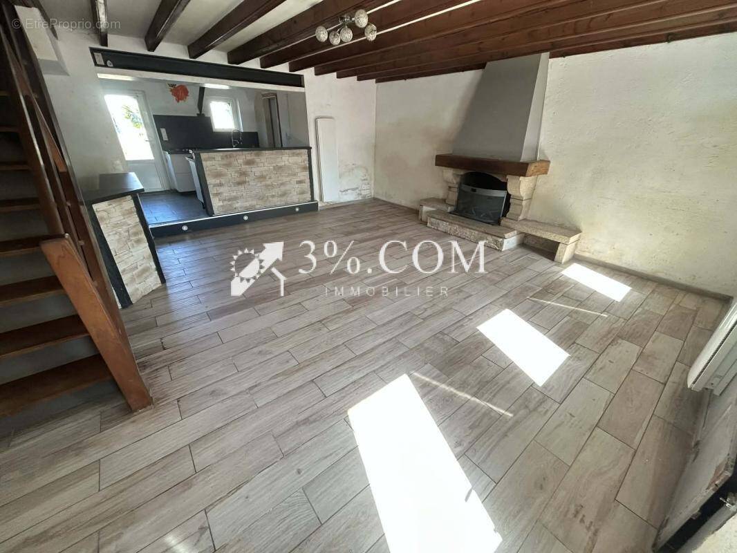 Maison à SAINT-LYPHARD