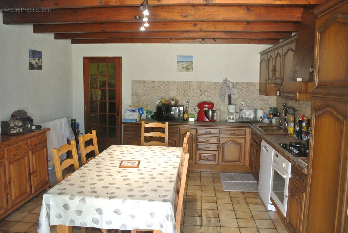Maison à MAUVEZIN-SUR-GUPIE