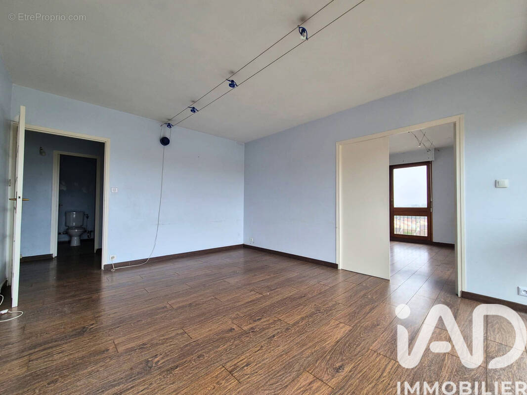 Photo 1 - Appartement à RIS-ORANGIS