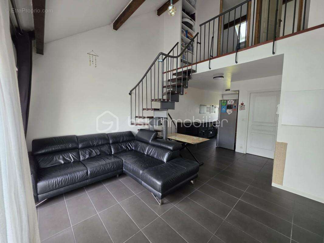 4 pièces - Duplex - Faibles charges - photo 2