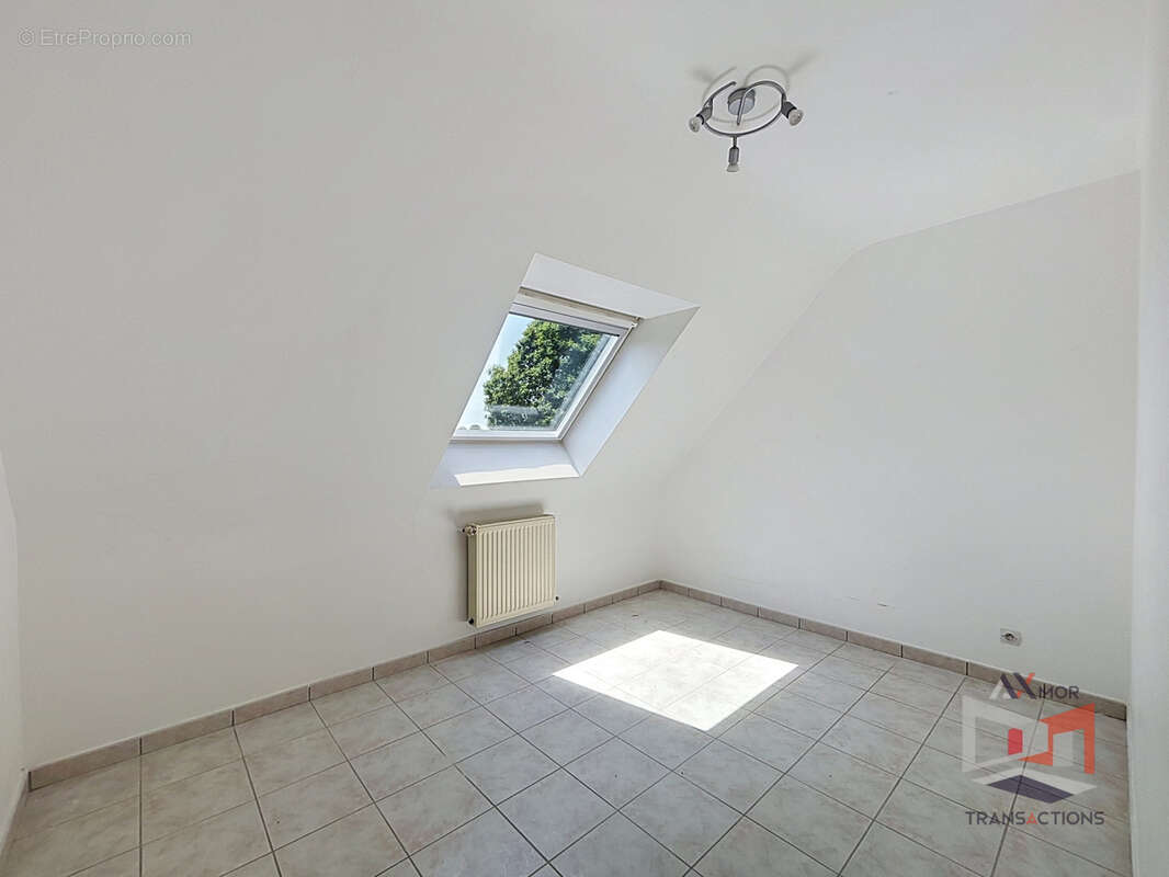 LANNION : Maison avec jardin, quartier calme et recherché - photo 6