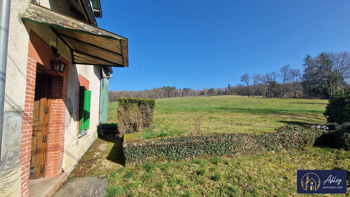 Maison à SAINT-HILAIRE-LUC