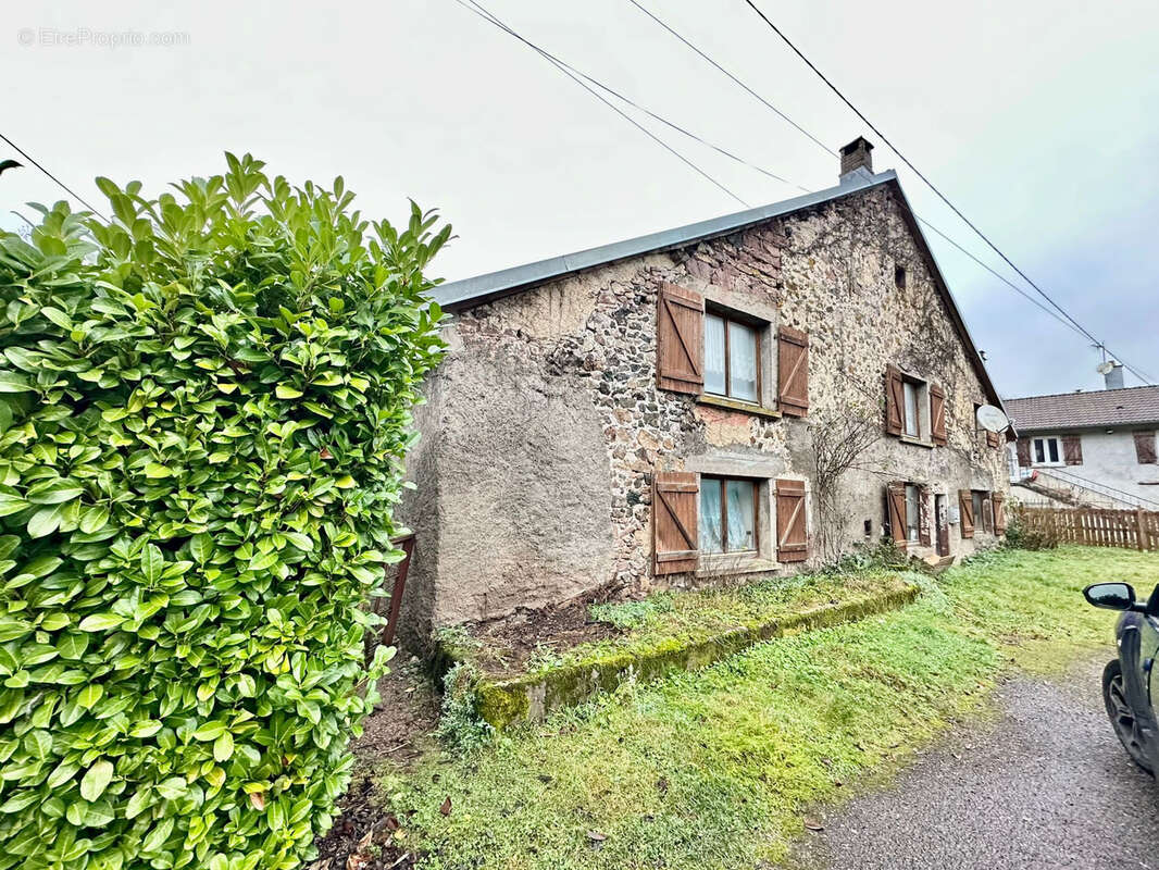 Maison à BELONCHAMP