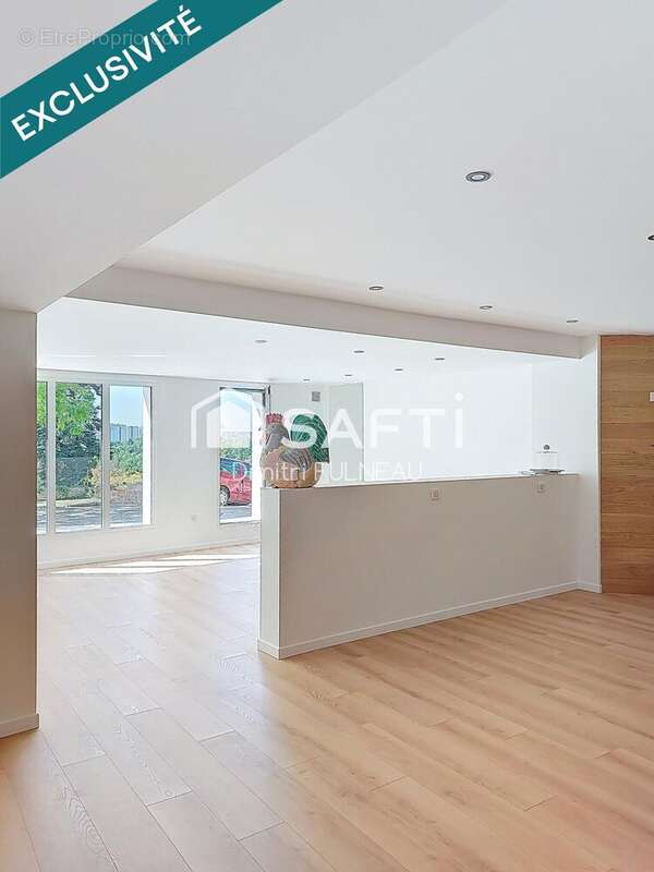 Photo 3 - Maison à ROCHECORBON