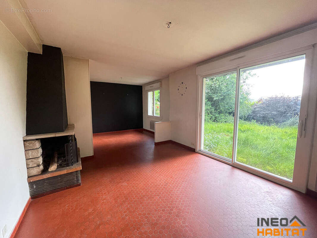 Maison à LA MEZIERE