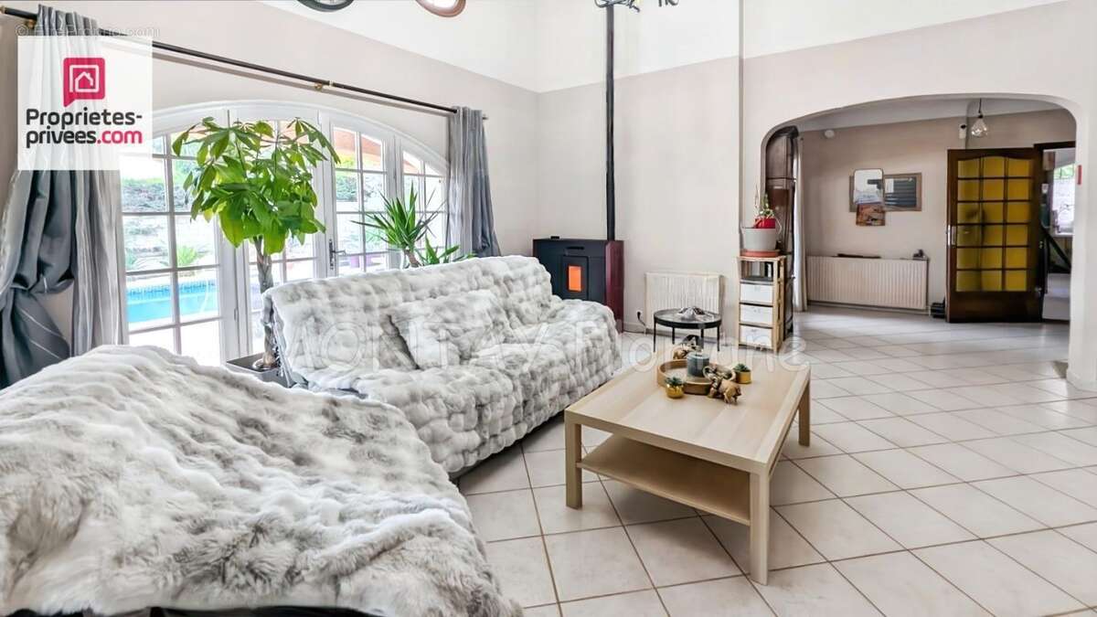 Maison à DRAGUIGNAN