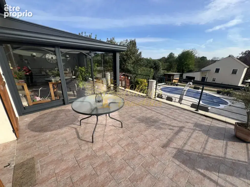 Pavillon familial avec piscine - photo 3