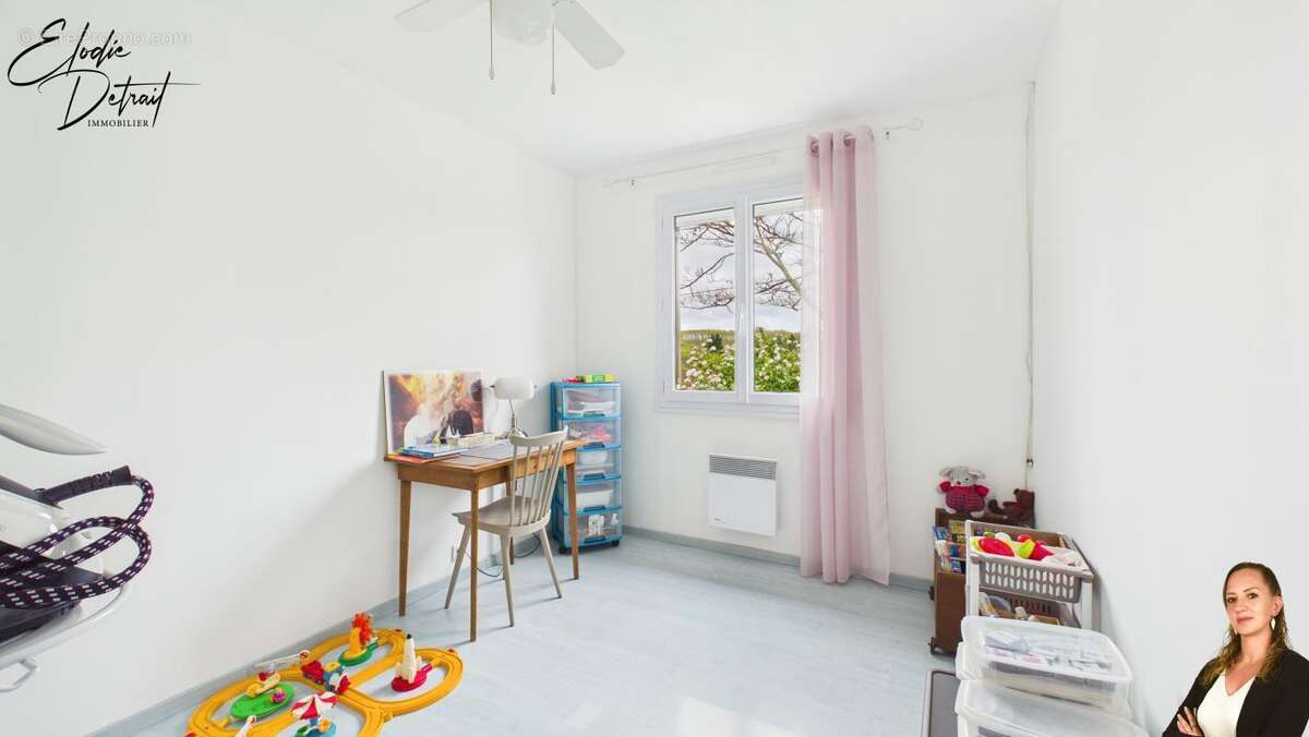 Maison à LA GUIERCHE